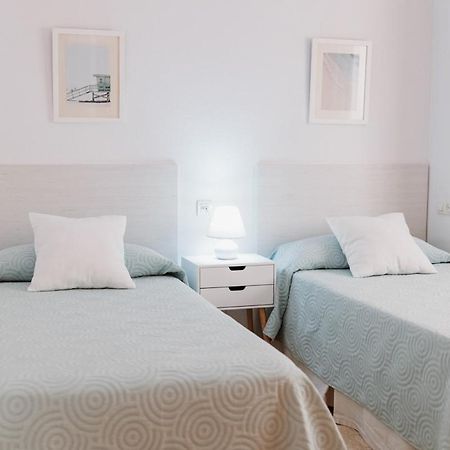 Apartamentos Pagan Santiago De La Ribera Exteriör bild