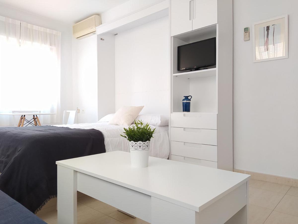 Apartamentos Pagan Santiago De La Ribera Exteriör bild