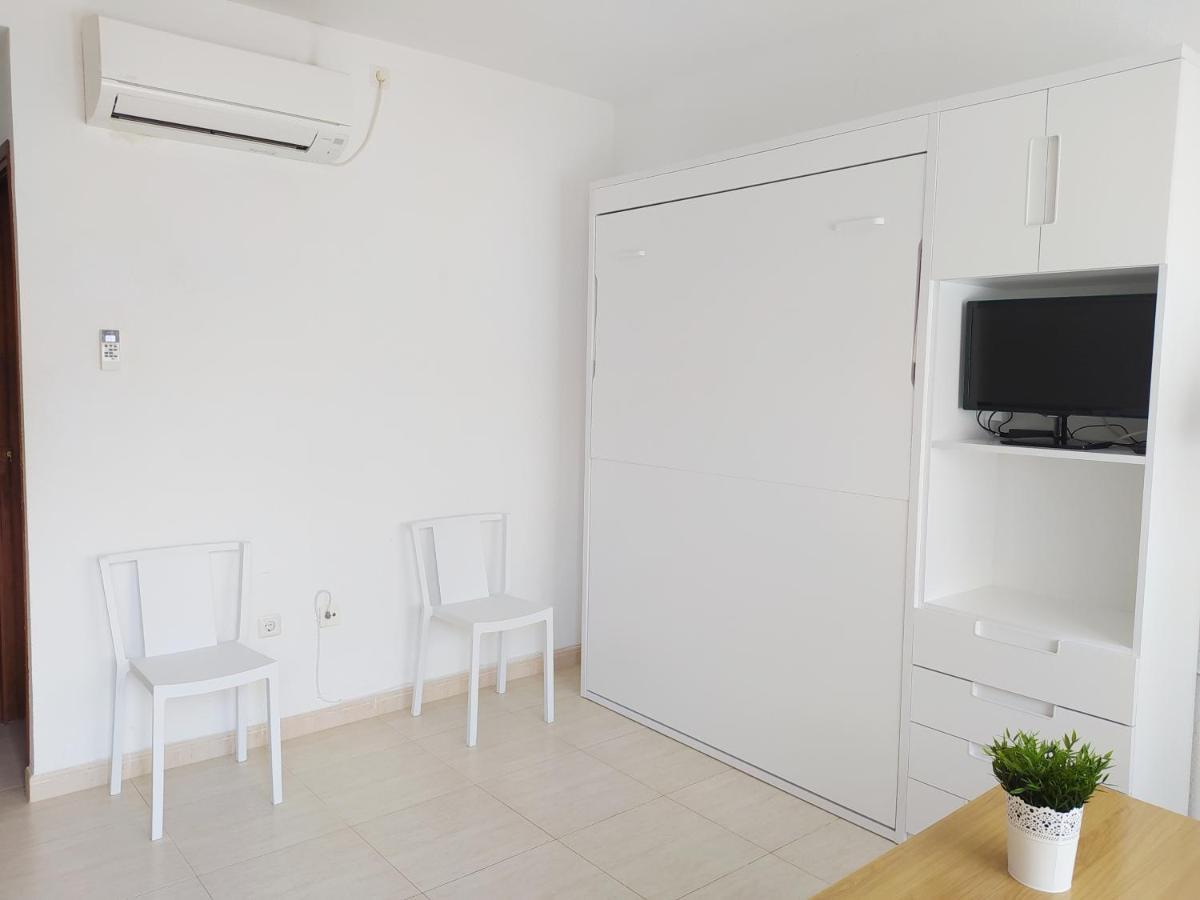 Apartamentos Pagan Santiago De La Ribera Exteriör bild