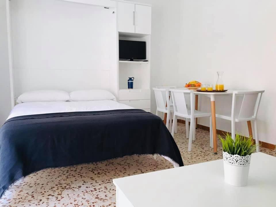 Apartamentos Pagan Santiago De La Ribera Exteriör bild