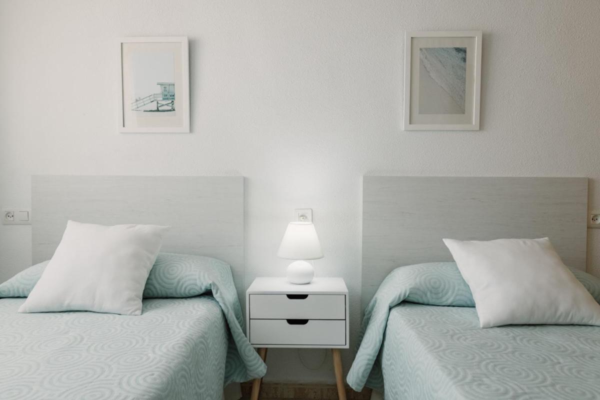 Apartamentos Pagan Santiago De La Ribera Exteriör bild